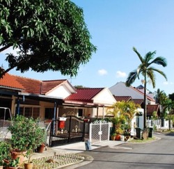 Sembawang Hills Estate (D20), Terrace #244058141